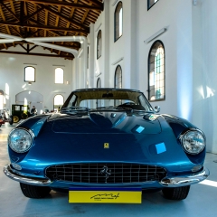 Ferrari 500 Superfast del 1964