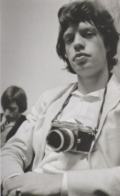 Immagine Allegata: mick-jagger-con-nikon-f.jpg