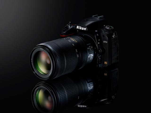Immagine Allegata: The-new-Nikon-AF-P-Nikkor-70-300mm-f4.5-5.6-ED-VR-lens.jpg